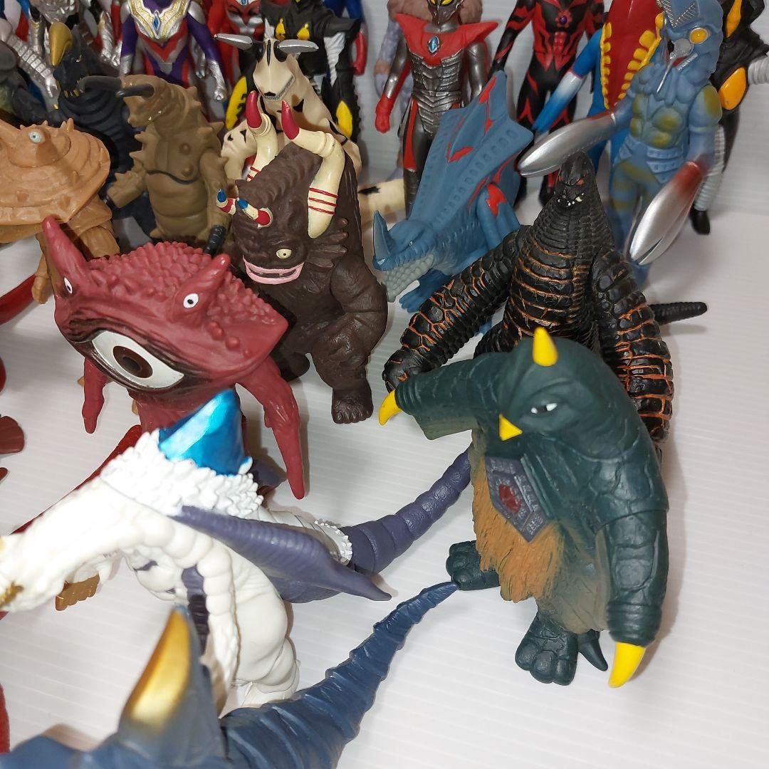 ウルトラマン　ウルトラ怪獣500シリーズまとめ売り35体！生産終了品ソフビ