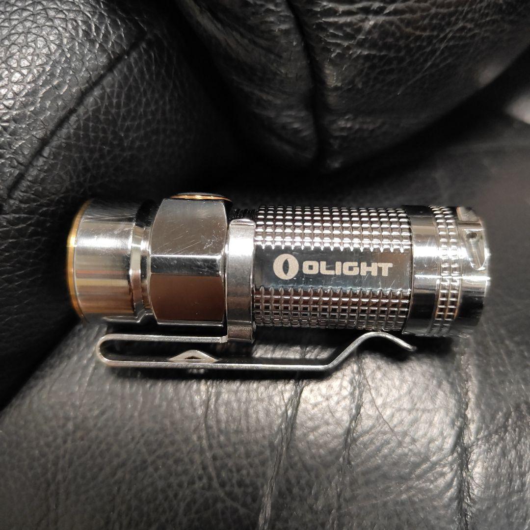 フ*ム様 Olight S1 Baton 懐中電灯 シルバー