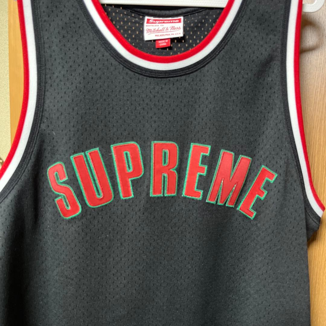 Supreme ブラック タンクトップ