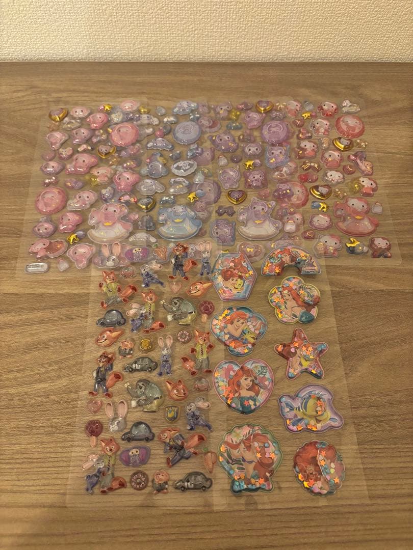 【正規品】最終値下げ！ボンボンドロップシール　シール帳完成品　Disney中心