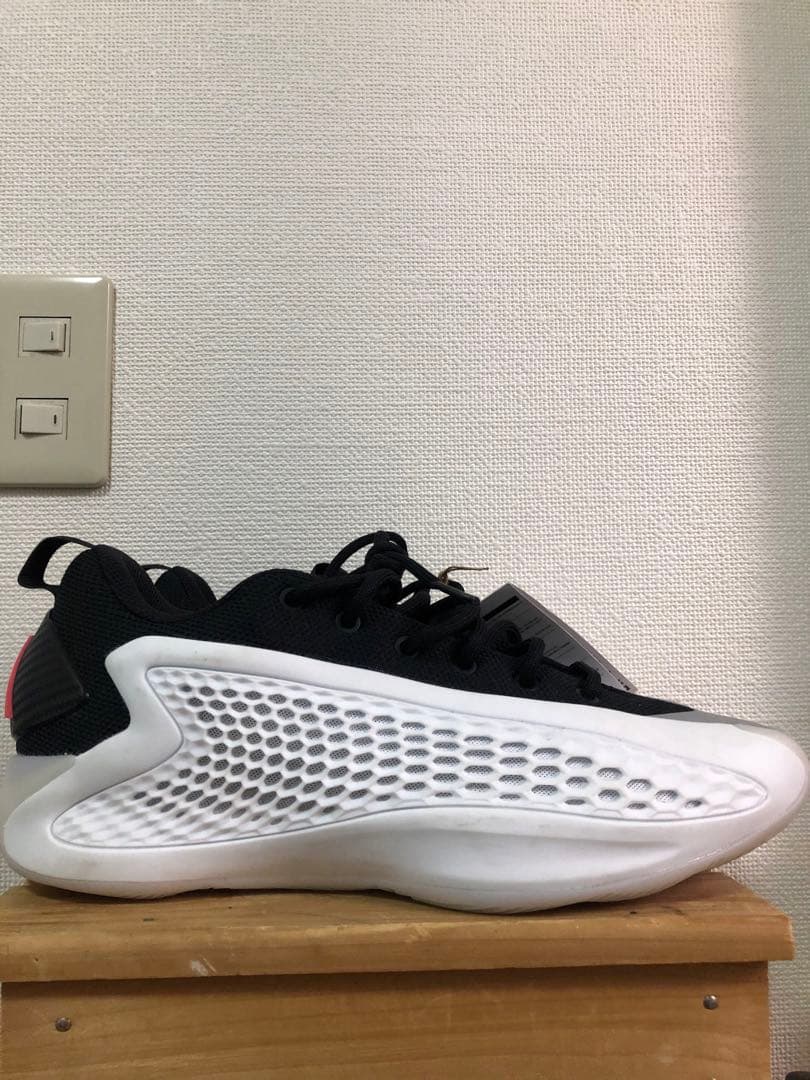 adida AE1 バスケットボールシューズ 25.5