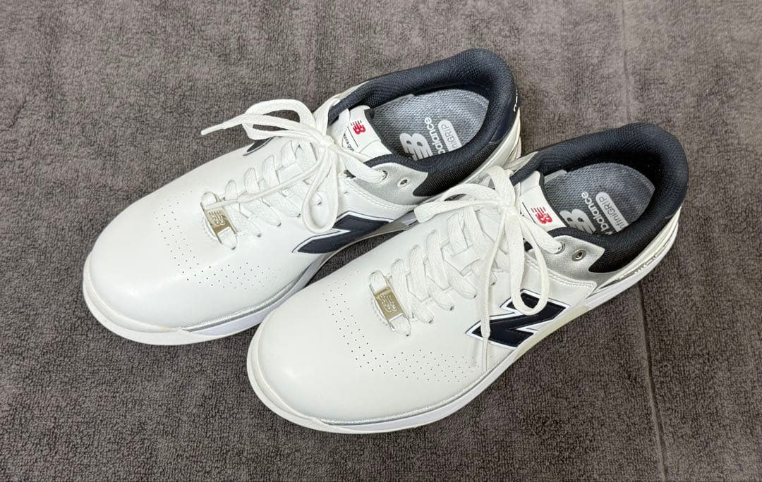 【未使用レベル】new balance ゴルフシューズ 25cm ソフトスパイク