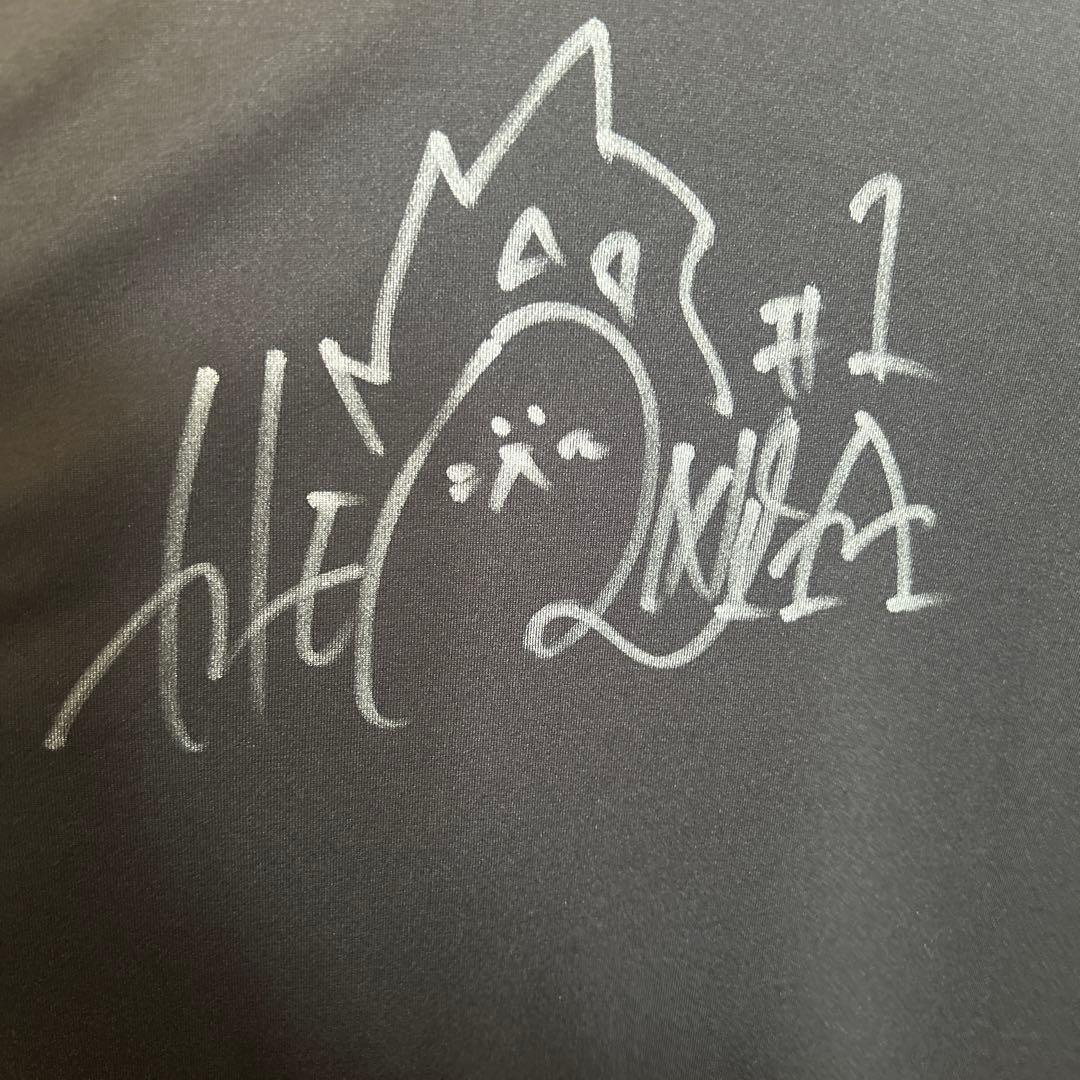[直筆]サイン入りニヤリTシャツ