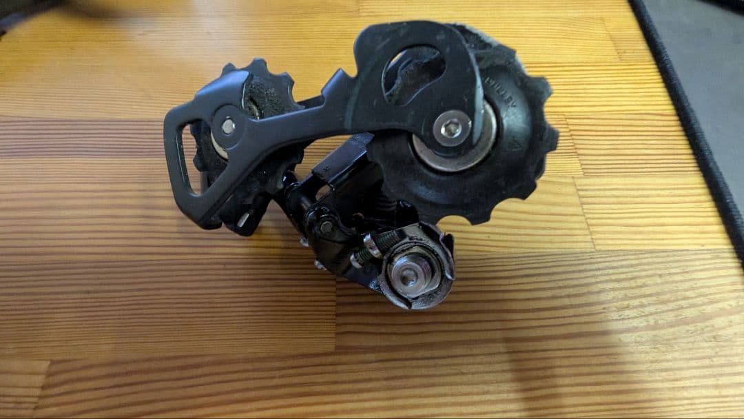 休日セール！Shimano 105 シフターとディレイラーセット