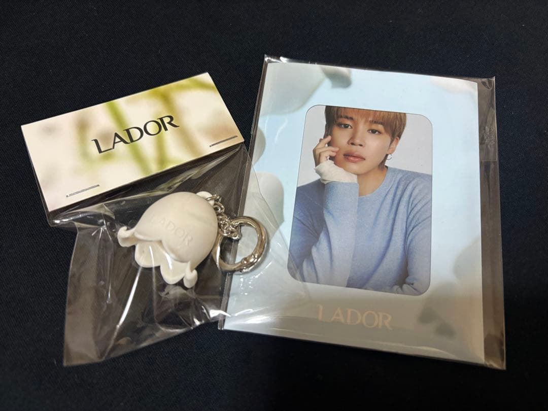 LADOR ポップアップ キーチャーム ジミン フォトブック ポーチ ラドール
