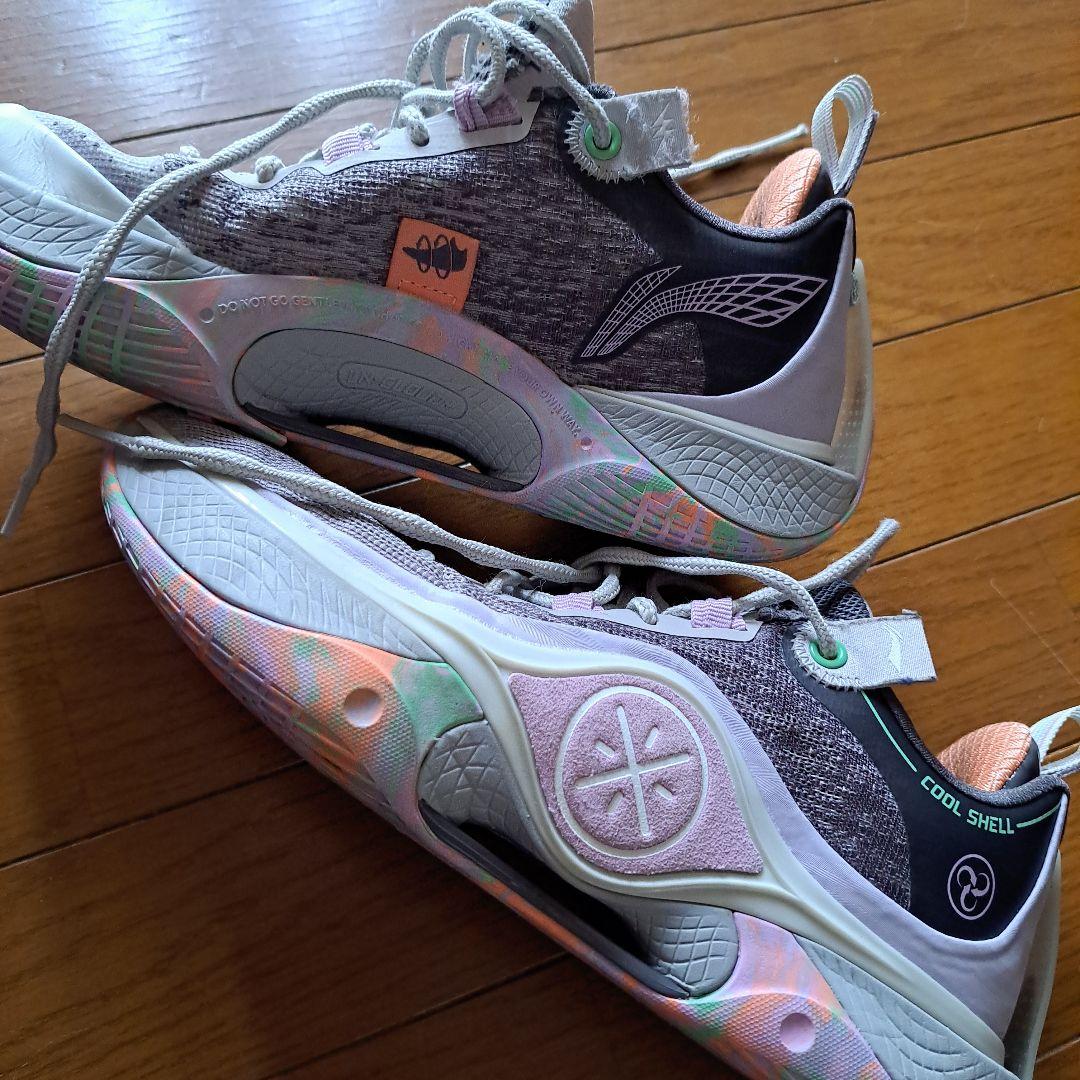 いずいず バスケットボールシューズ ＆靴紐おまとめ