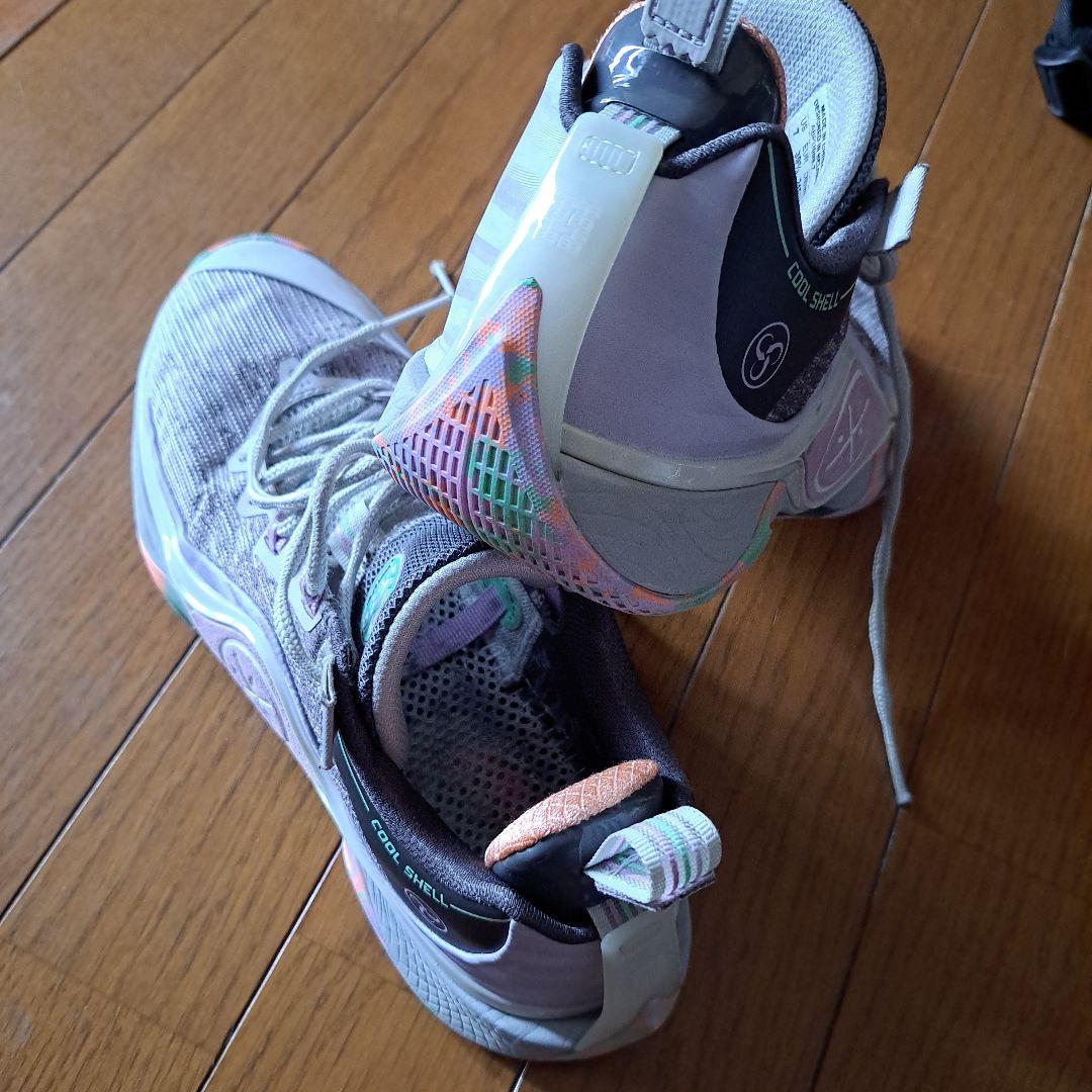 いずいず バスケットボールシューズ ＆靴紐おまとめ