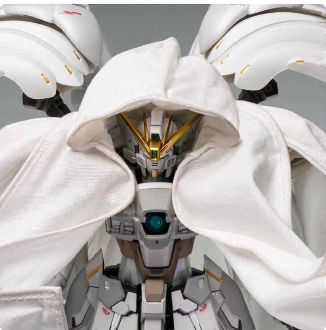 GUNDAM FIX ウイングガンダムゼロ クロークドカスタム
