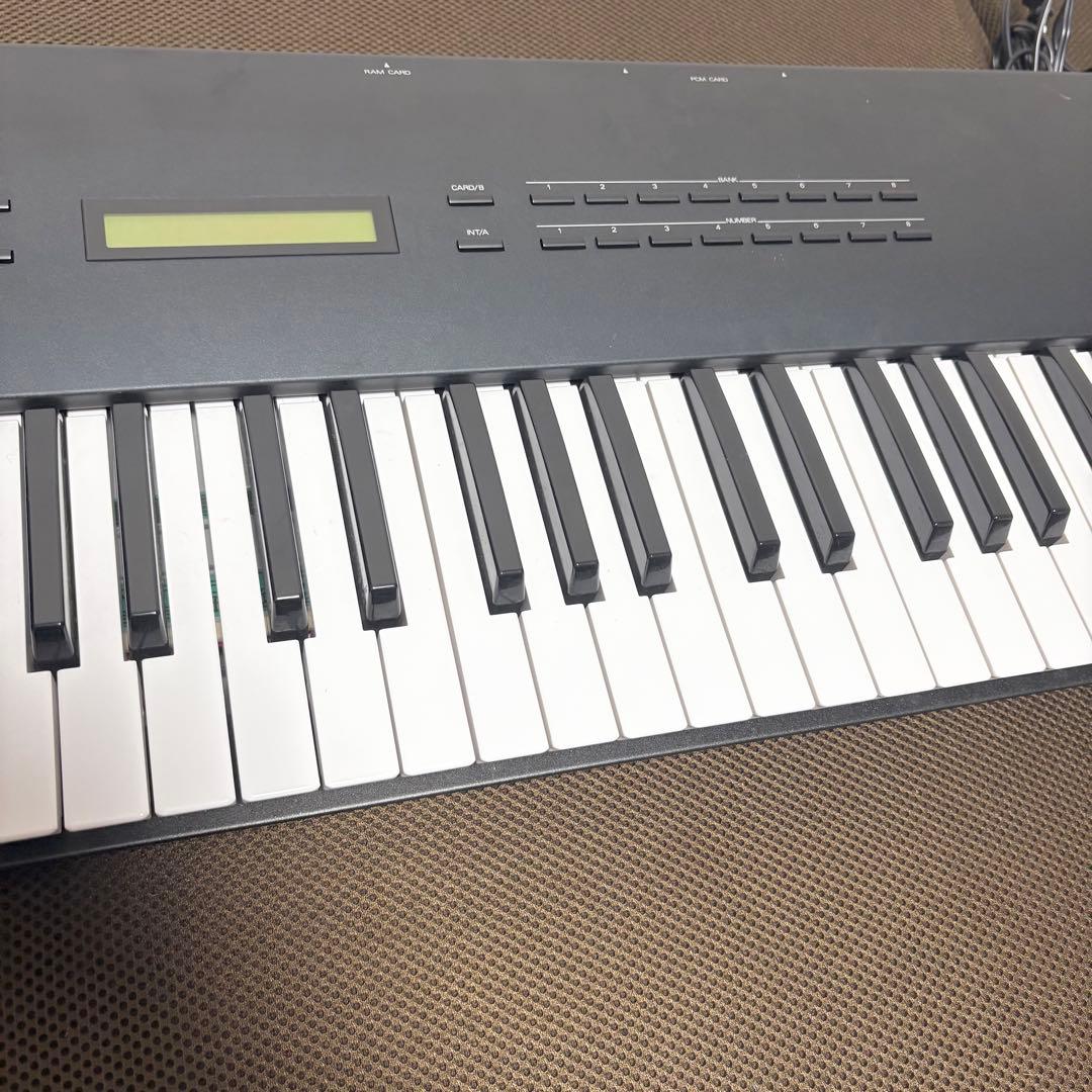 【美品】Roland U-20 シンセサイザー RS-PCM ローランド