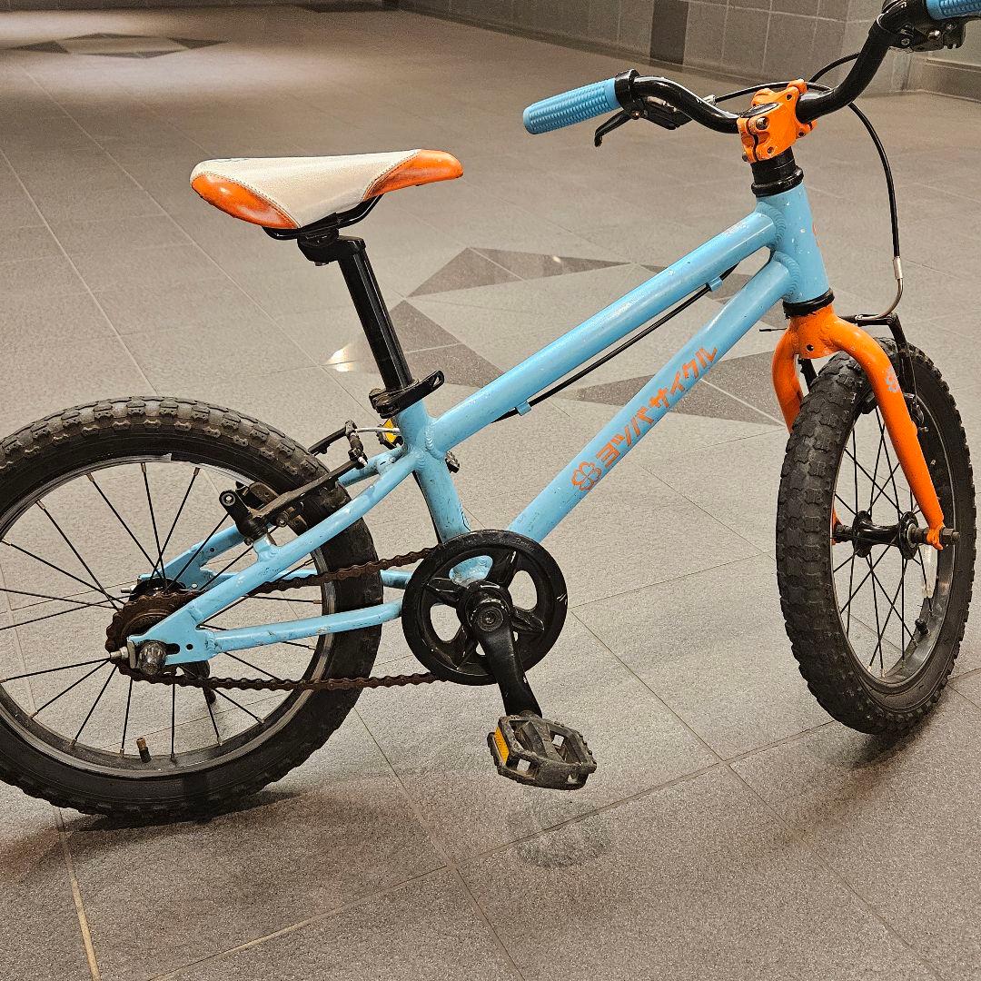 ヨツバサイクル 子供用自転車 16インチ 青とオレンジ