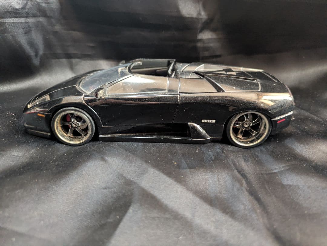 jada ランボルギーニ ムルシエラゴ ロードスター 1/24