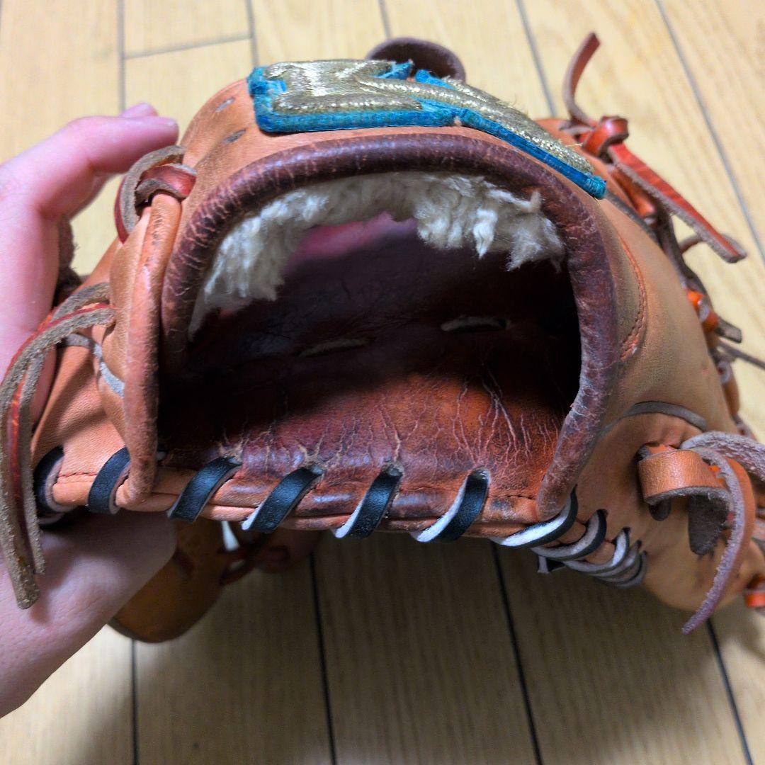 ハイゴールド　硬式ピッチャー用グローブ