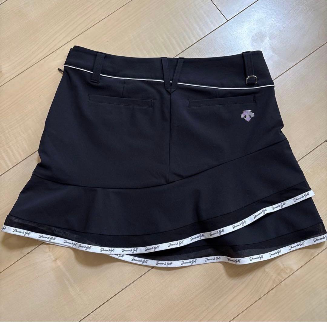 デサント【LUXE】ゴルフ　モックネックシャツ　スカート　上下2点セット　L/M