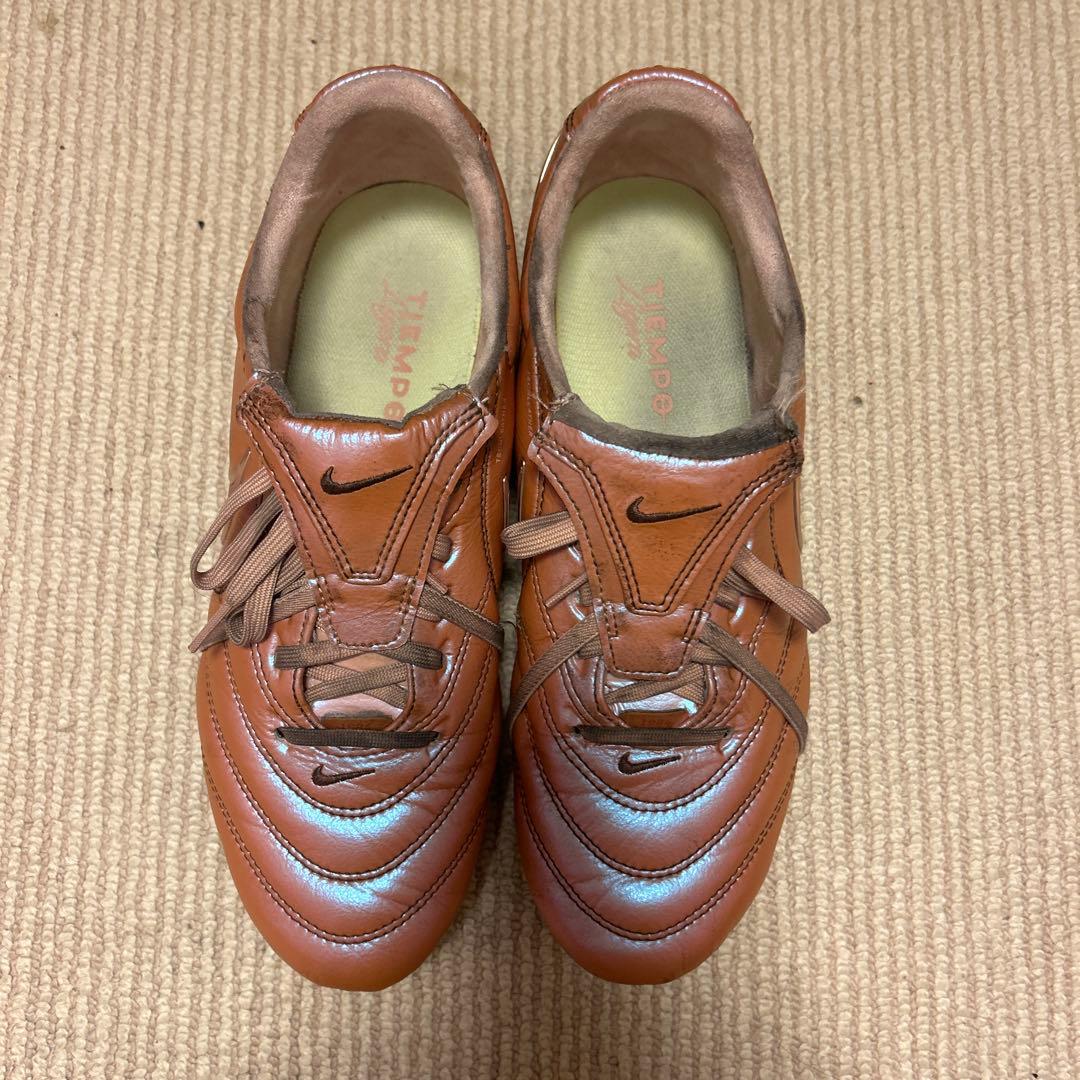 Nike ティエンポ　リゲラ　プロ　LE