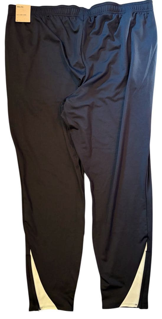 Nike リバプール　トレーニングパンツ