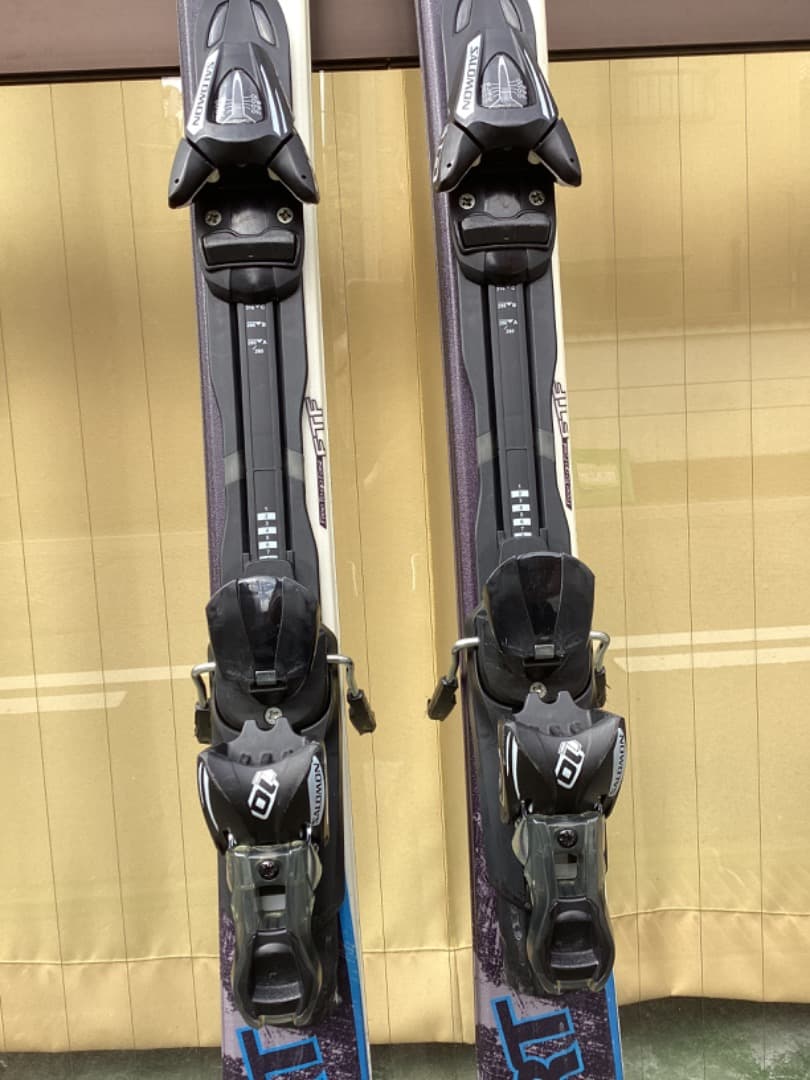 Salomon Powerline スキー板 ビンディング付き