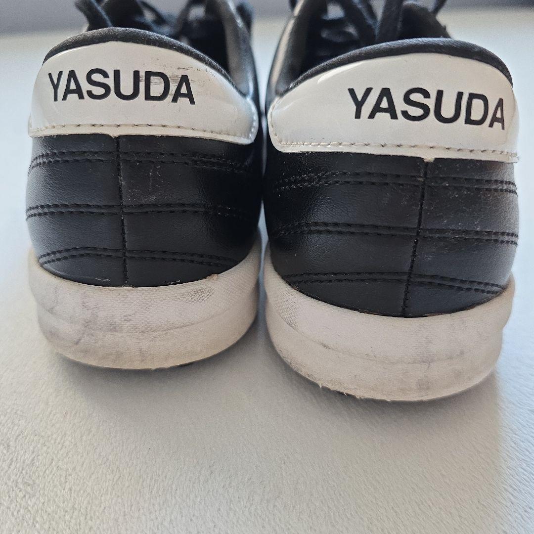 YASUDA サッカーシューズ ブラック/ホワイト