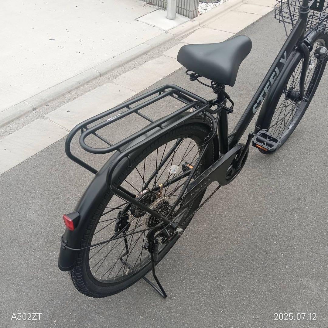 東京都、神奈川県送料無料　STEELY シティサイクル ブラック　27.5インチ
