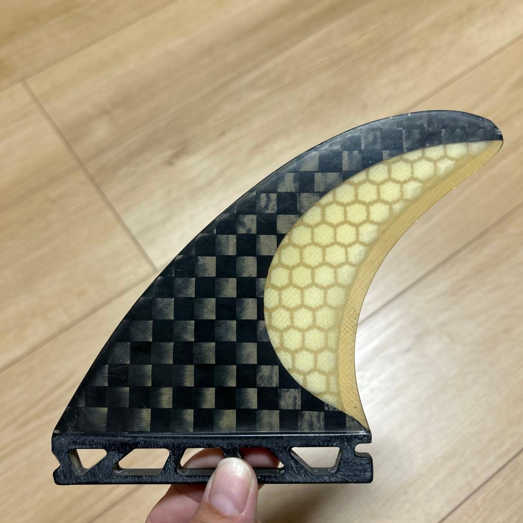 フューチャーフィン　アルメリック　ブラックスティック　V2 AM1