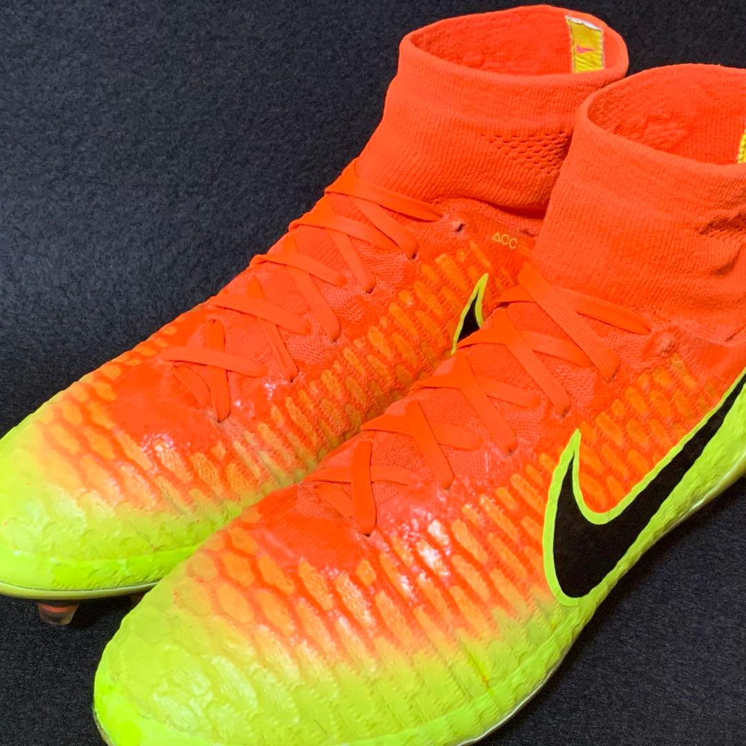 【美品】NIKE マジスタ オブラ FG