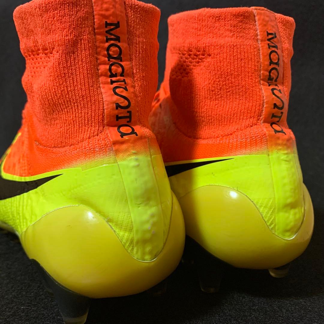 【美品】NIKE マジスタ オブラ FG