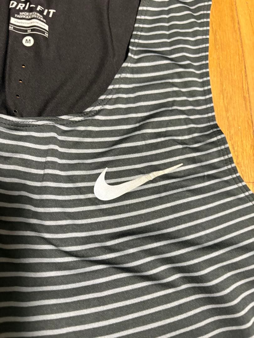 Nike Dri-FIT ストライプタンクトップ M ランニングシャツ