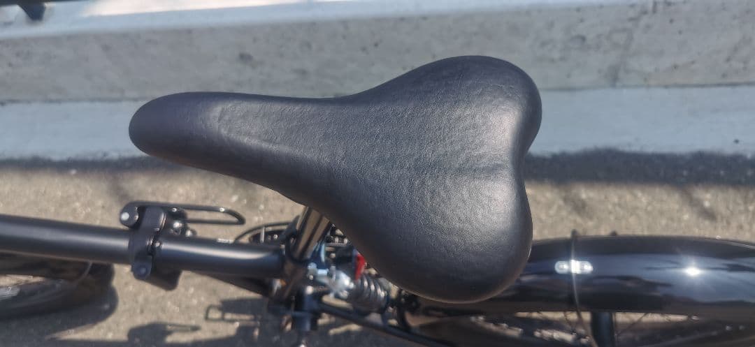 折りたたみ自転車　ミニベロ