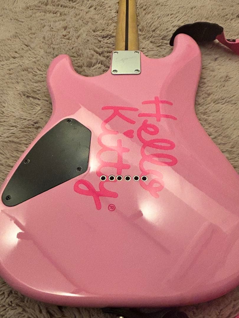 【レア】Fender Hello Kitty 2005 エレキギター【超美品】