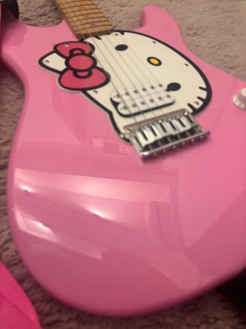 【レア】Fender Hello Kitty 2005 エレキギター【超美品】