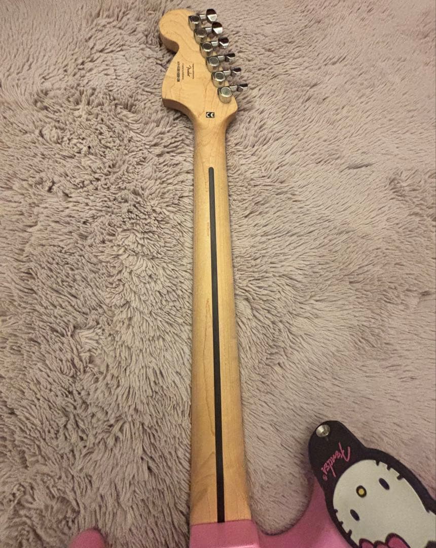 【レア】Fender Hello Kitty 2005 エレキギター【超美品】