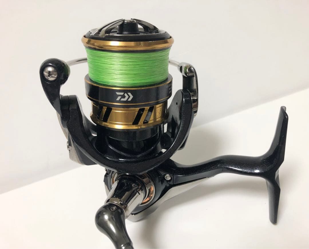 美品　Daiwa 18LEGALIS レガリス LT2500S-XH