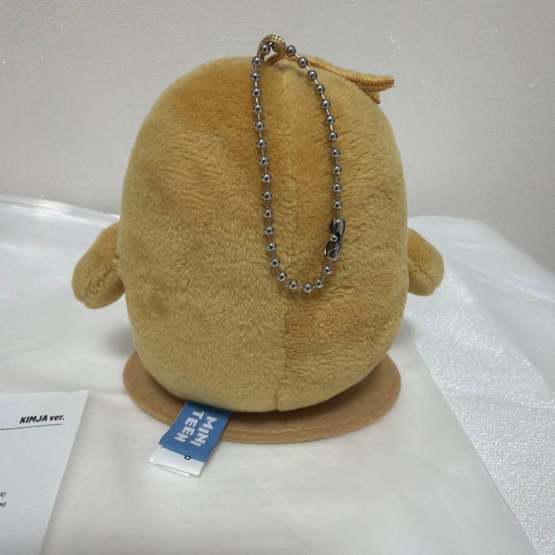 アイドル MINITEEN magnet push keyring KIMJA