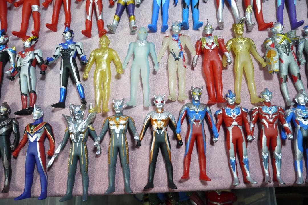 ウルトラヒーローシリーズ　800サイズ　500サイズ　ソフビ102体