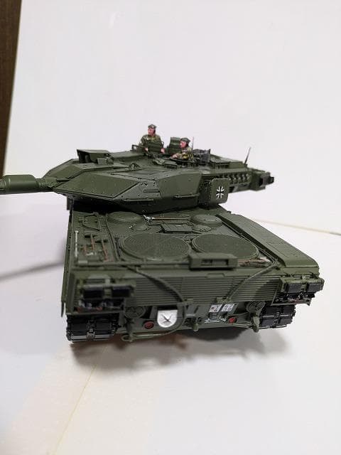ドイツ軍戦車モデル 1/35 スケール レオパルト２A7V