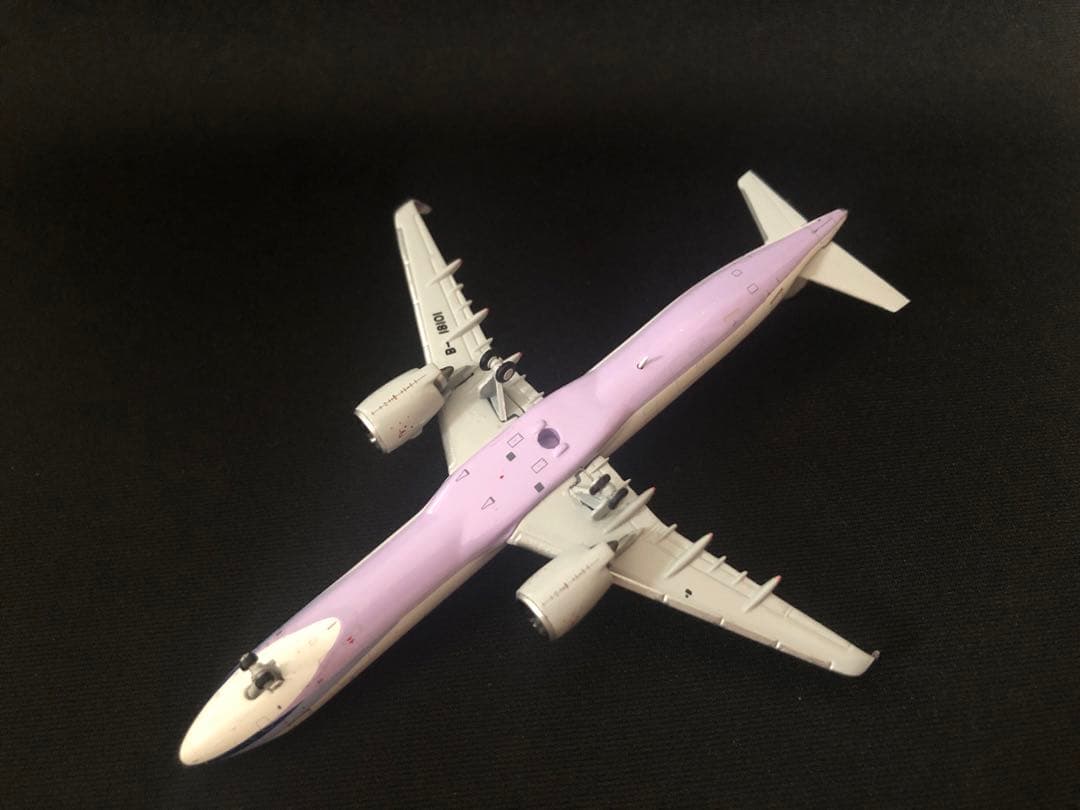 航空機・ヘリコプター CHINA AIRLINES A321neo B-18101