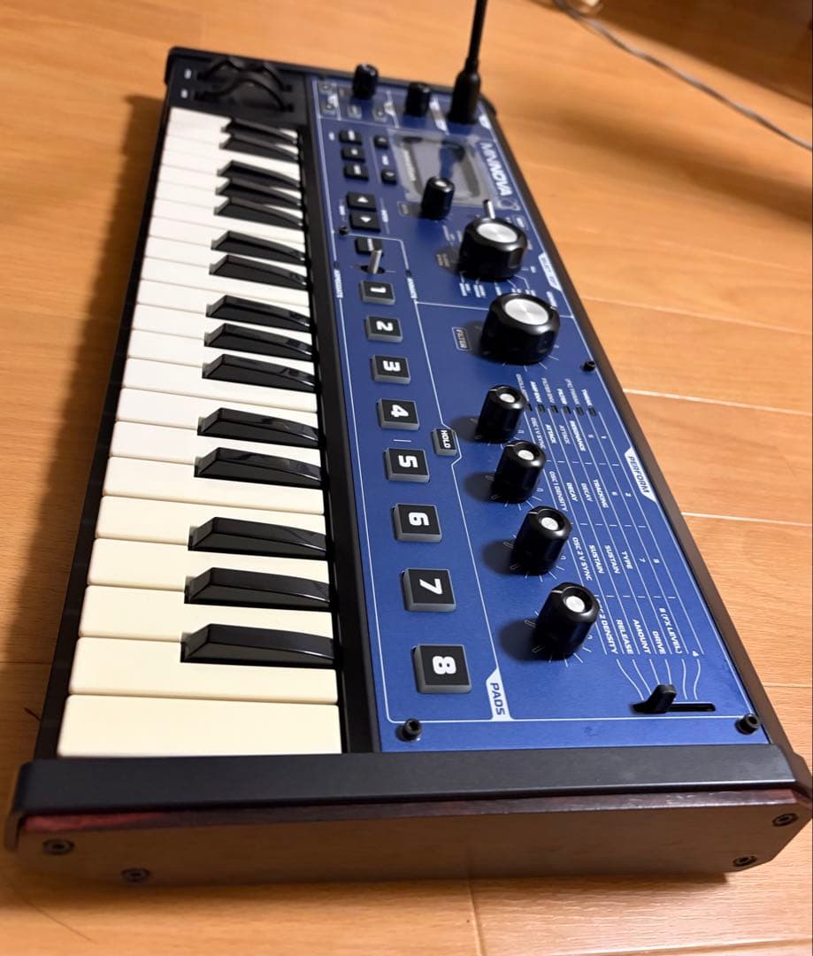 Novation MININOVA 37鍵 シンセサイザー