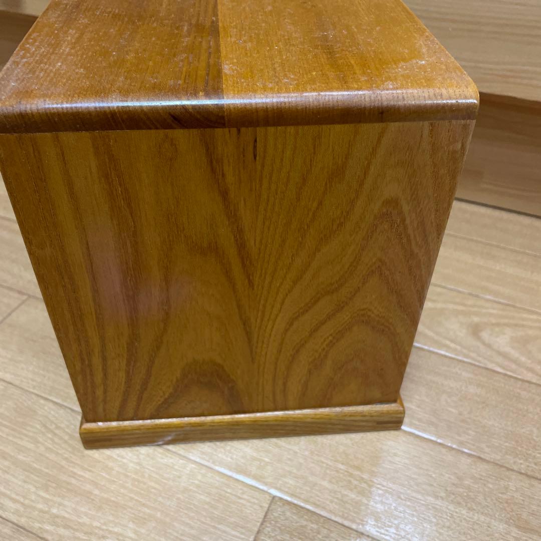 木製ブドウデザイン小物入れ