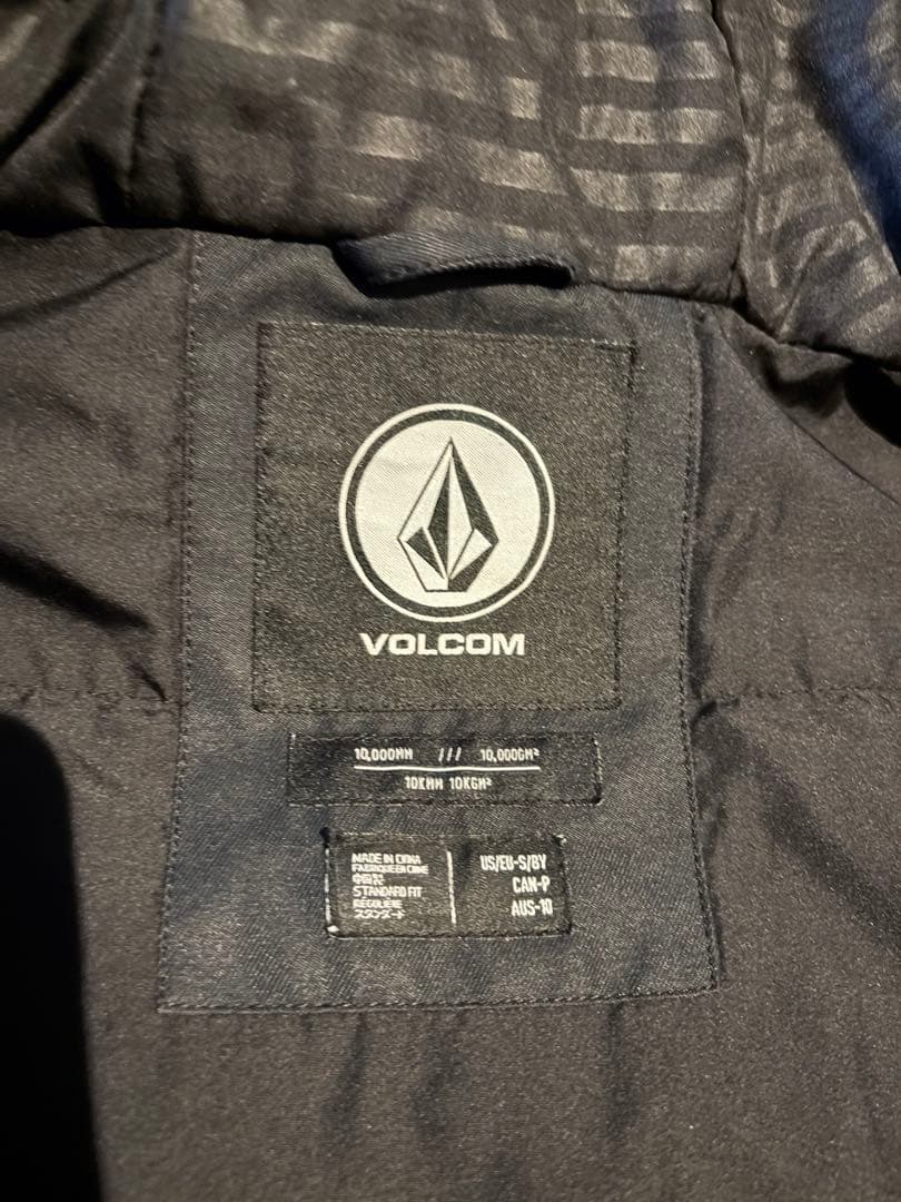 【上下セット】VOLCOM ボルコム キッズスノーウェア　Sサイズ