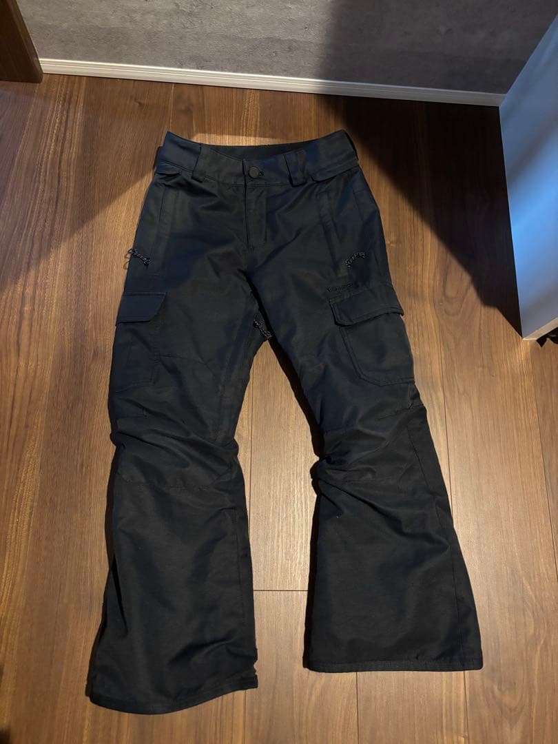 【上下セット】VOLCOM ボルコム キッズスノーウェア　Sサイズ