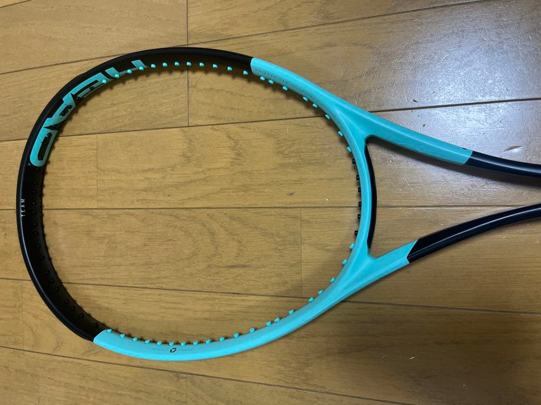 HEAD テニスラケット　BOOM TEAM