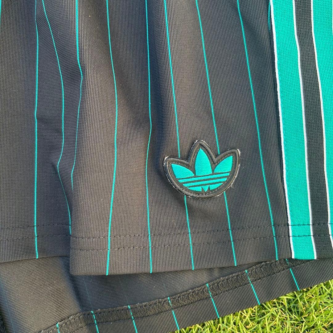 Adidas リバプールFC ジャージ XL