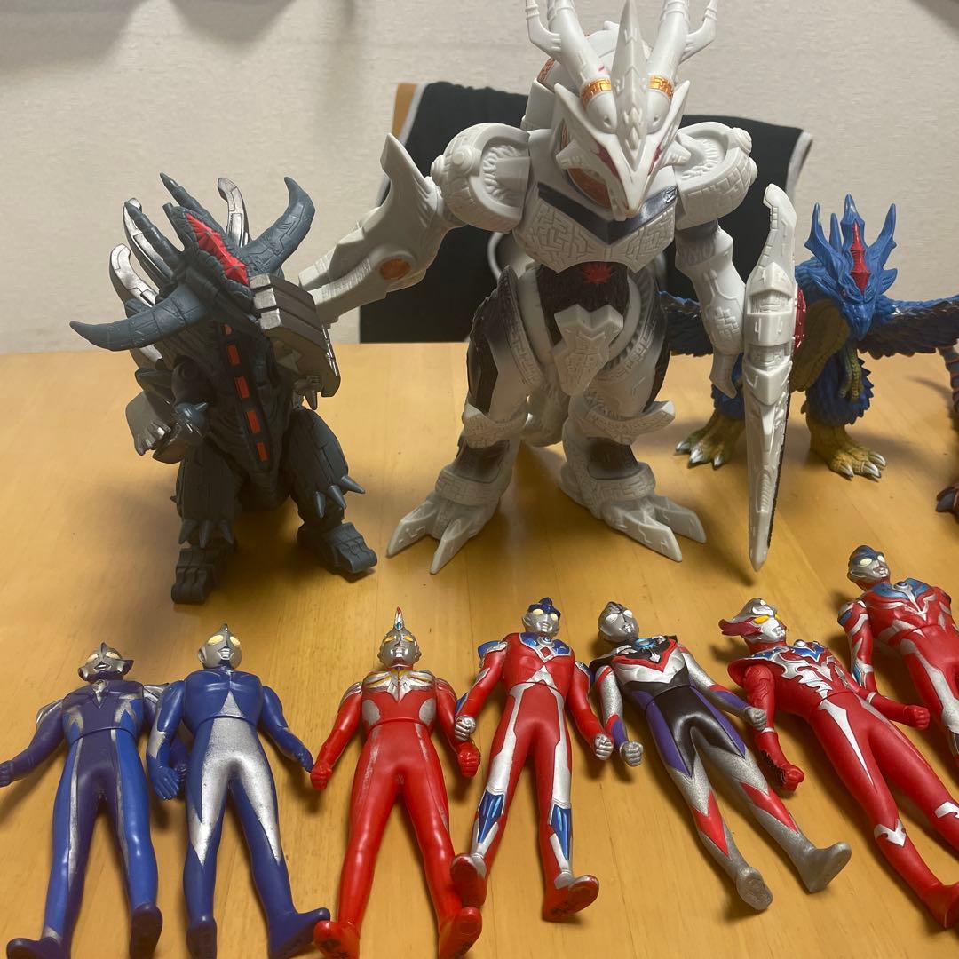 ウルトラマン・仮面ライダー★ソフビ他、まとめ売り★