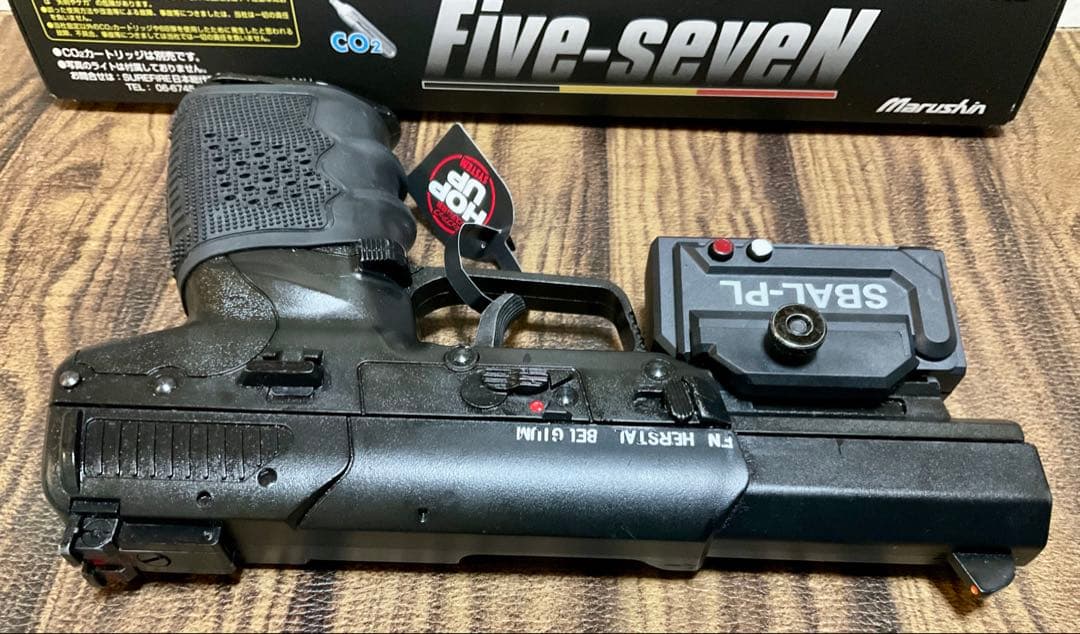 FN Five-seven ガスガン SBA-PL付き(CO2/18歳以上)