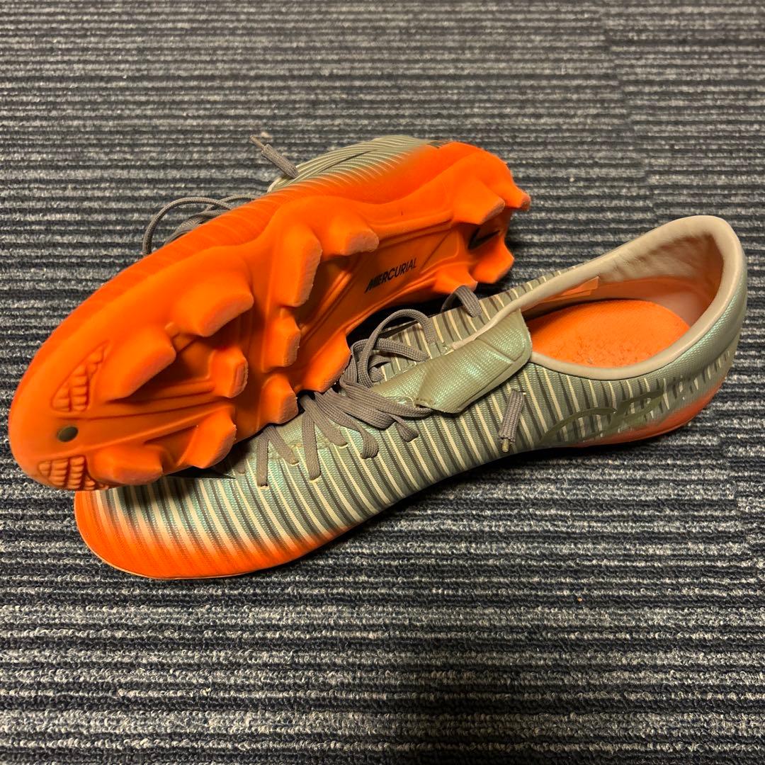 Nike サッカーシューズ・スパイク　2足