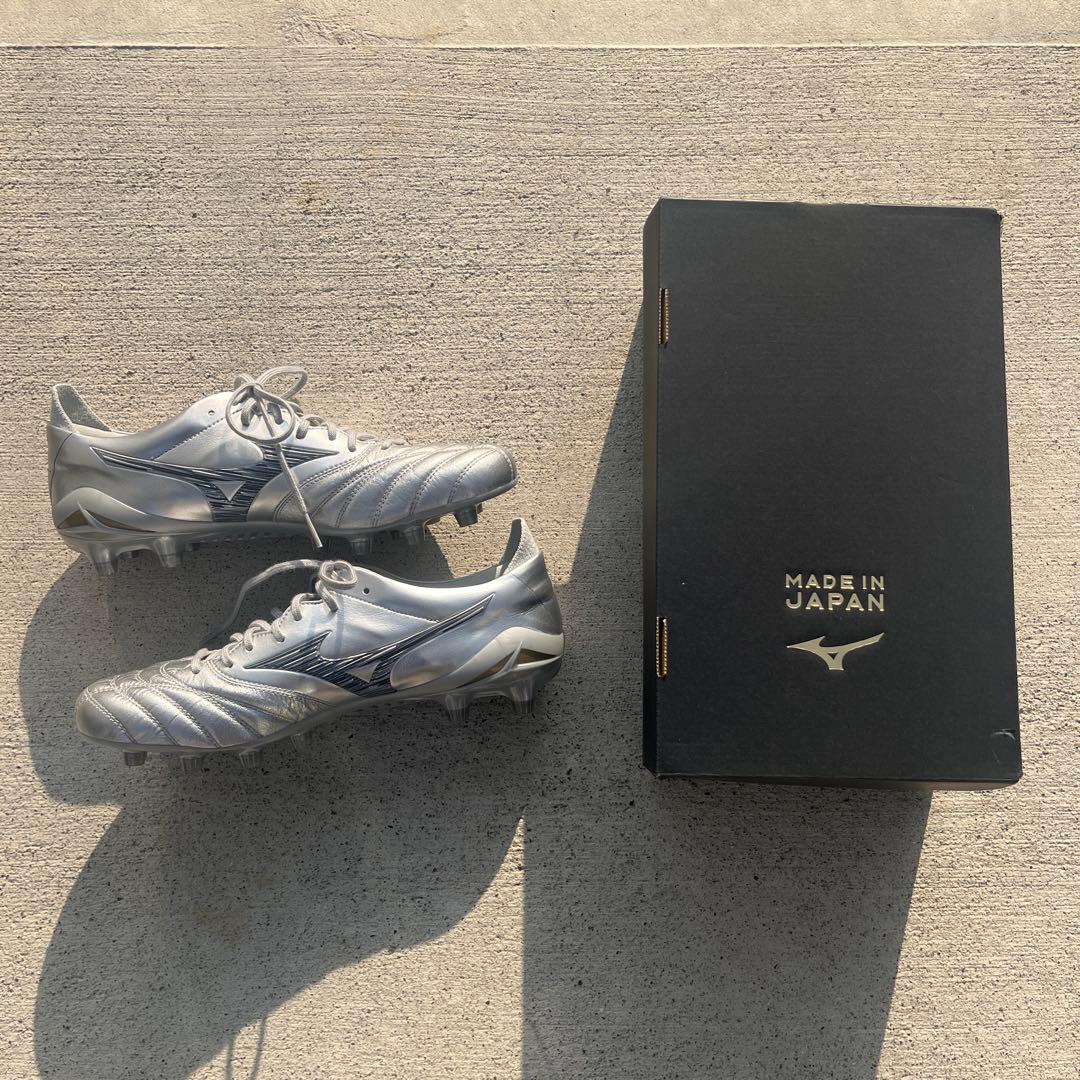 Mizuno Morelia neo4サッカーシューズ シルバー26.5