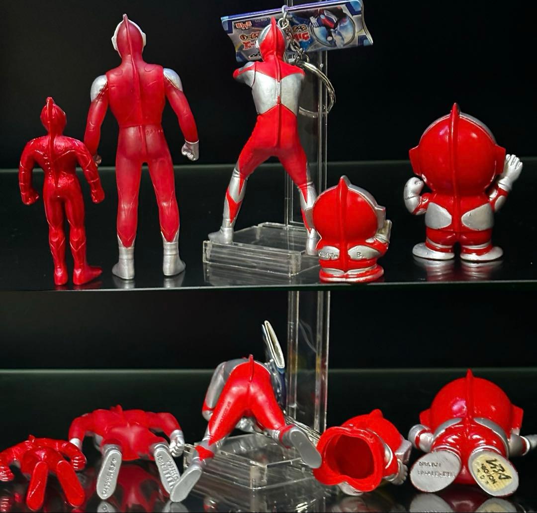 【激レア】初代ウルトラマン　バルタン星人　フィギュア/キーホルダーセット