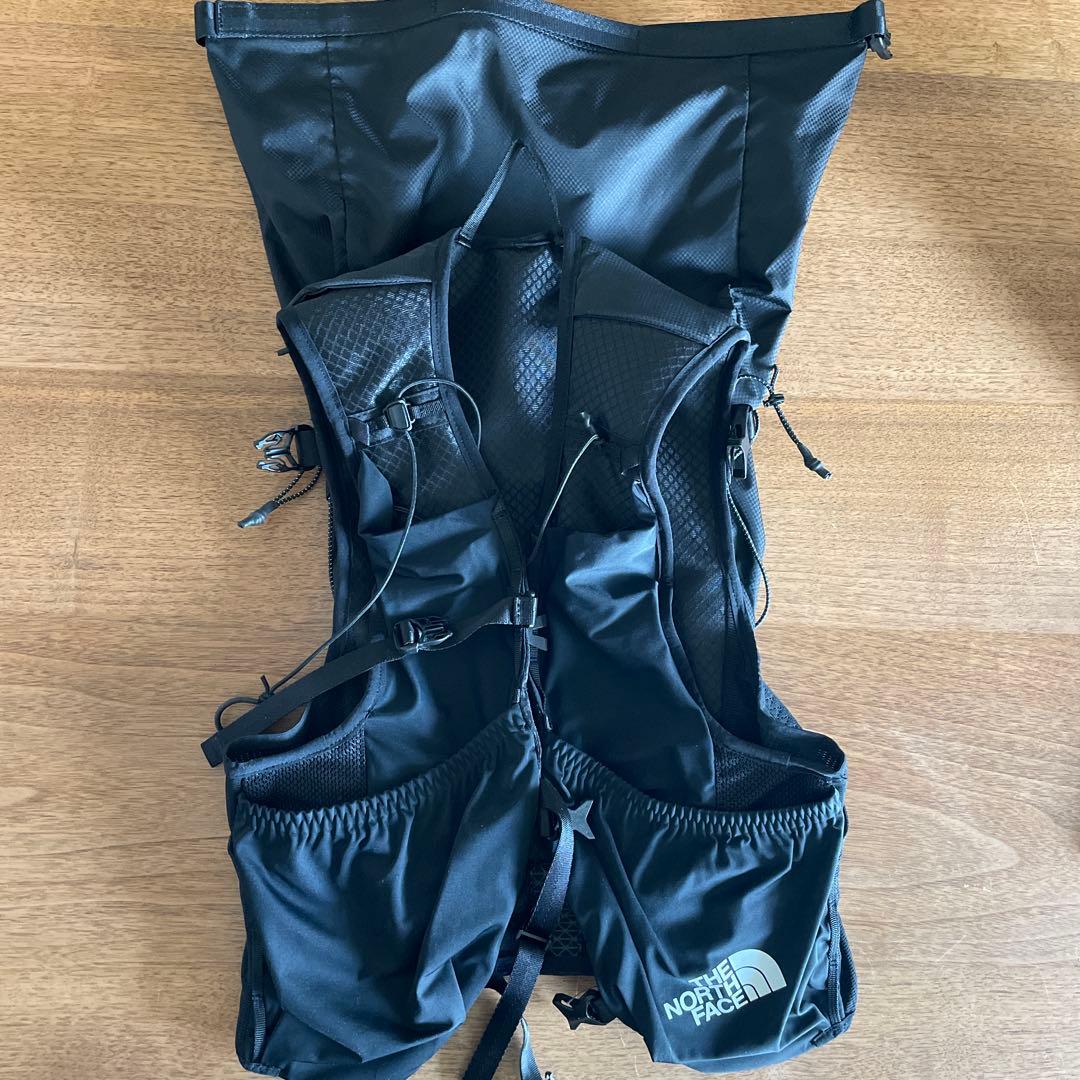 ノースフェイス　TR ROCKET ブラックMサイズ