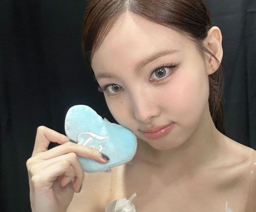 ☆TWICE☆THIS IS FOR リバーシブルバッグチャーム☆