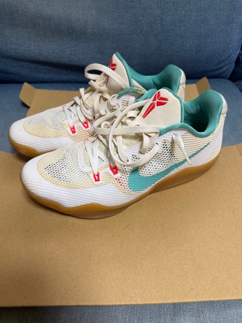Kobe 11 コービー11 バスケットシューズ ホワイト/ターコイズ