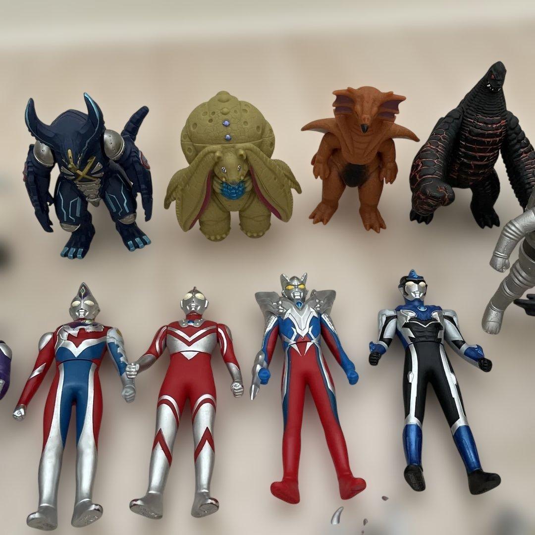 ウルトラマン 怪獣 フィギュア ソフビ おもちゃ DXアースガロン まとめ売り